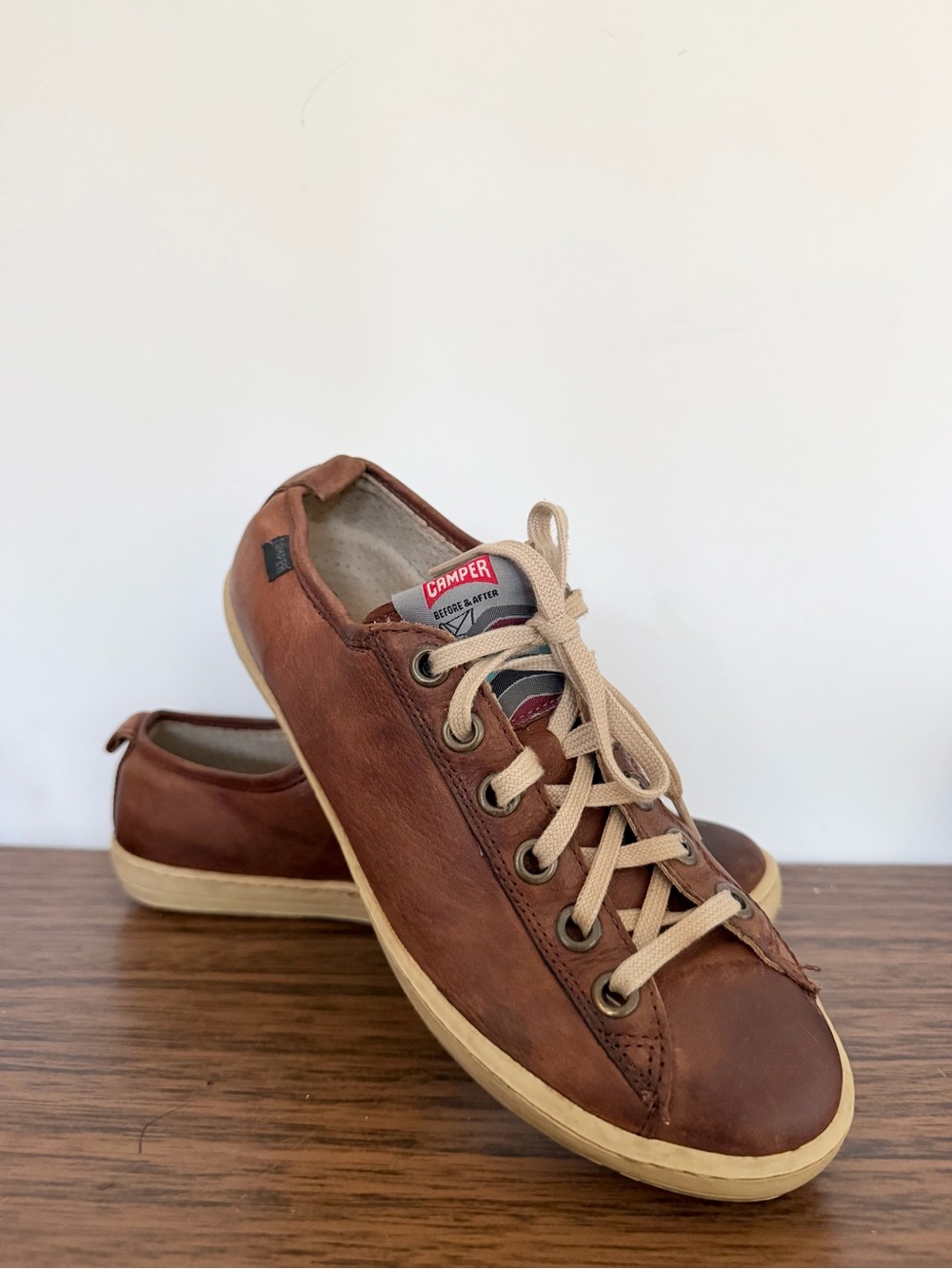 Camper Omar Brown Leather Low Sneakers with Cream Laces 39 US 6.5